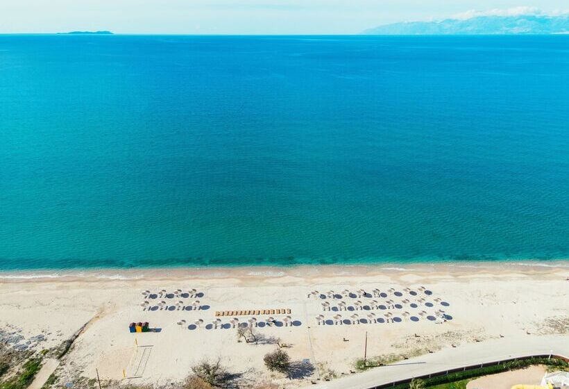 هتل Almyros Beach