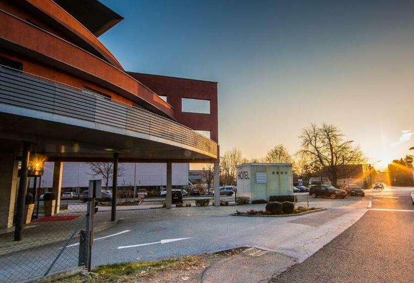 هتل Bokan Exclusiv