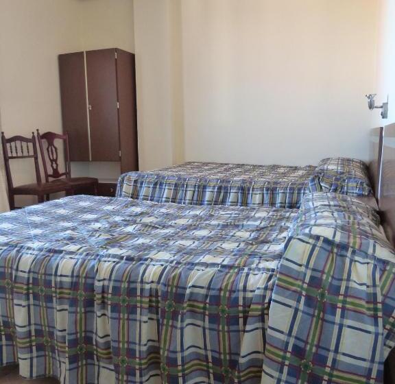 בית מלון כפרי Hostal Isabel