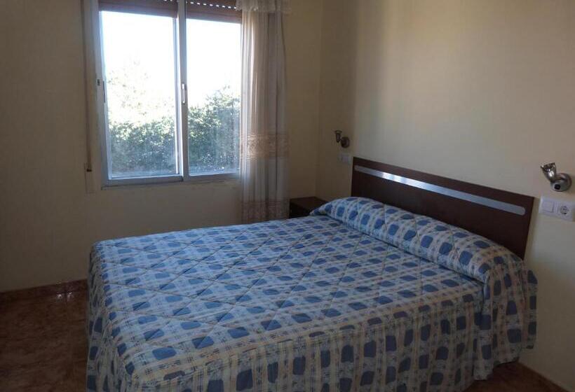 בית מלון כפרי Hostal Isabel