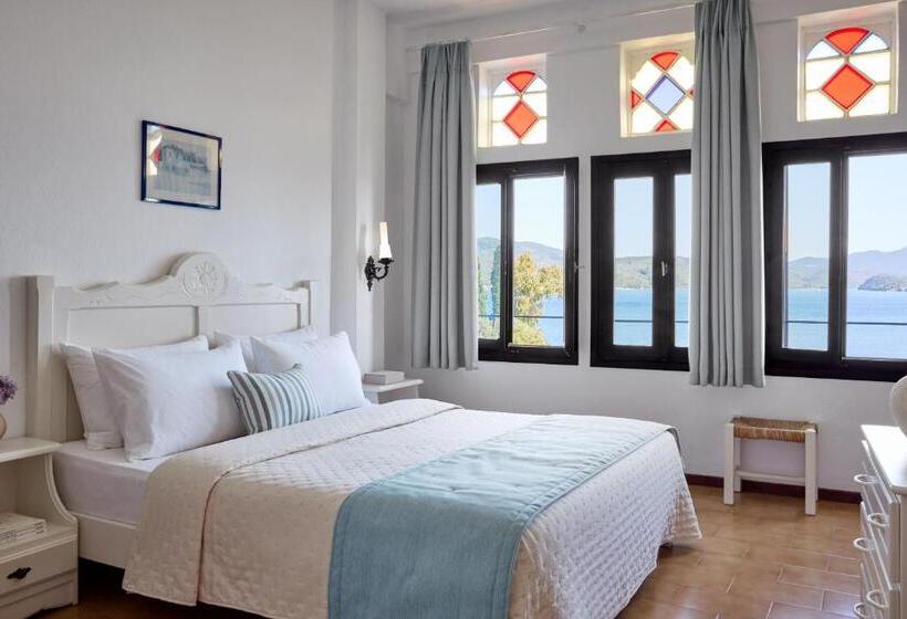 Leda Village Resort
