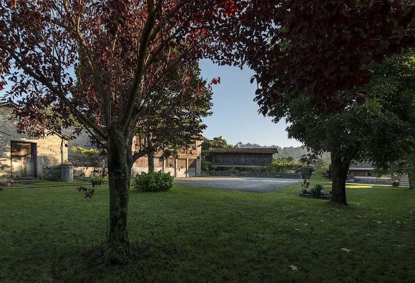 Stone Farm Hostel