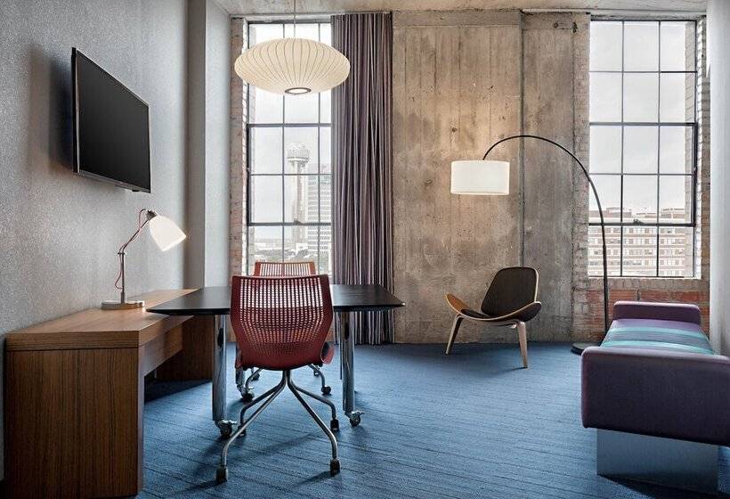 هتل Aloft Dallas Downtown