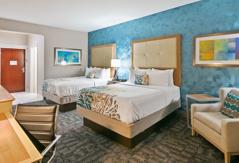 هتل Best Western Plus Houston Atascocita Inn & Suites