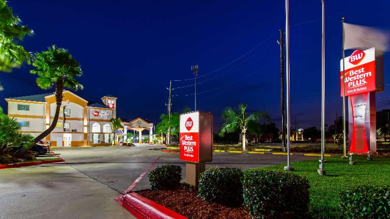 هتل Best Western Plus Houston Atascocita Inn & Suites