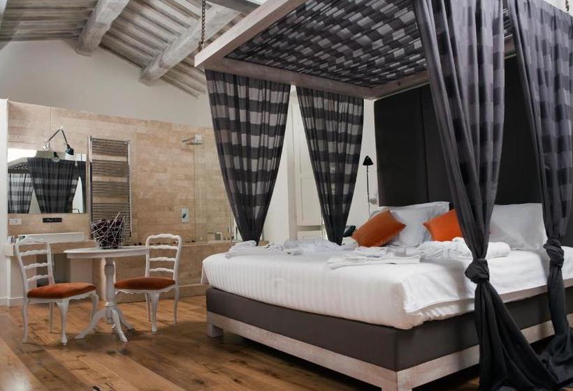 호텔 Castello Di Montignano Relais & Spa