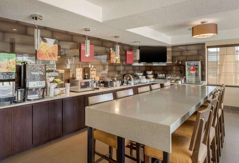 בית מלון כפרי Comfort Suites Baytown I   10