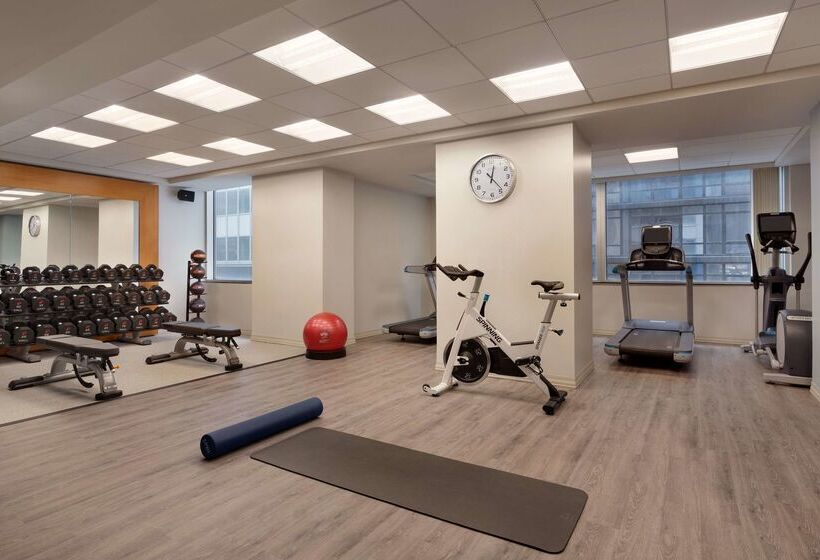 فندق Doubletree By Hilton New York Downtown