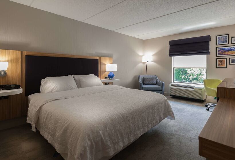 هتل Hampton Inn Doylestown