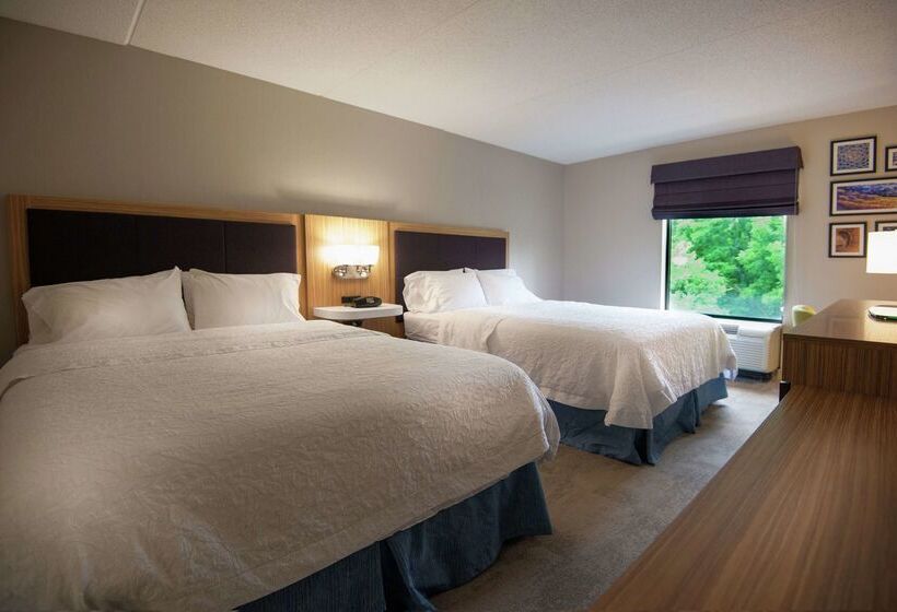 هتل Hampton Inn Doylestown