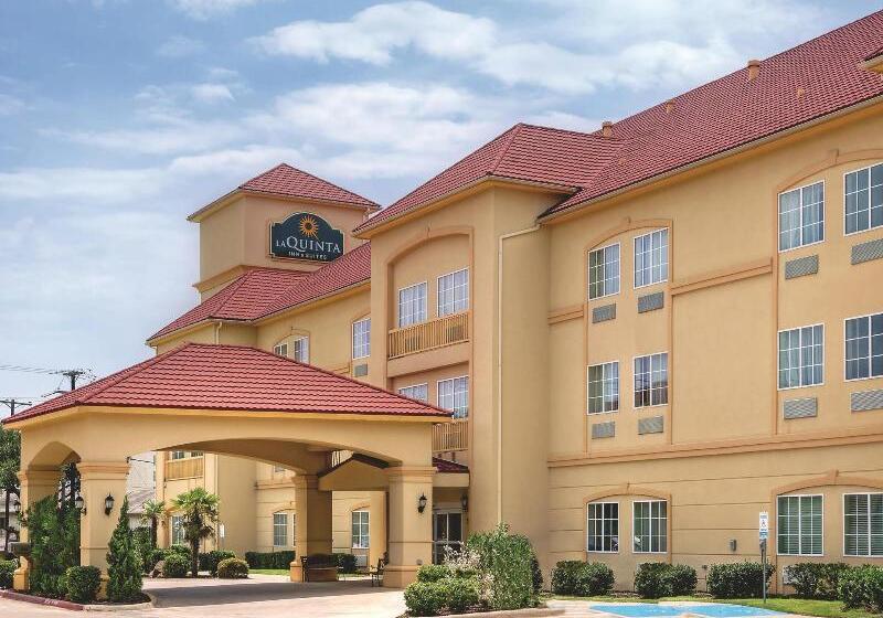 호텔 La Quinta Inn & Suites By Wyndham Cleburne