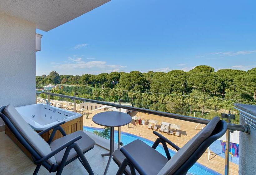 هتل Maxx Royal Belek Golf Resort