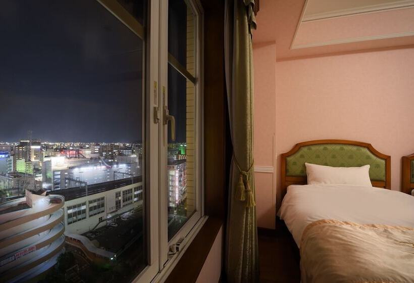 هتل Monterey Sendai