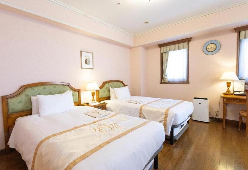 هتل Monterey Sendai