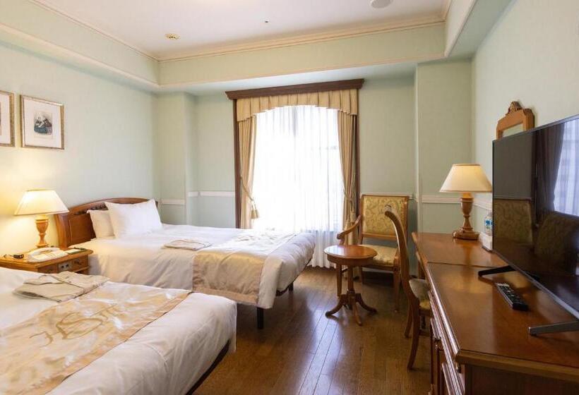 هتل Monterey Sendai