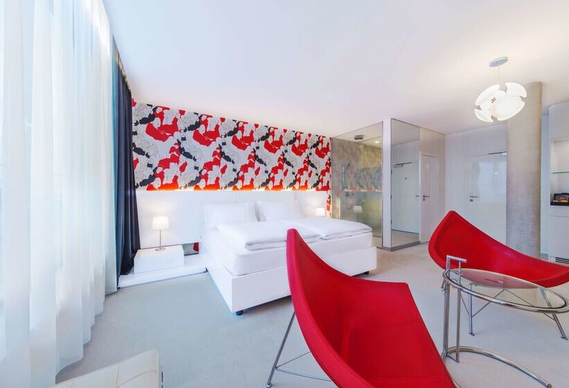 호텔 NH Bratislava Gate One