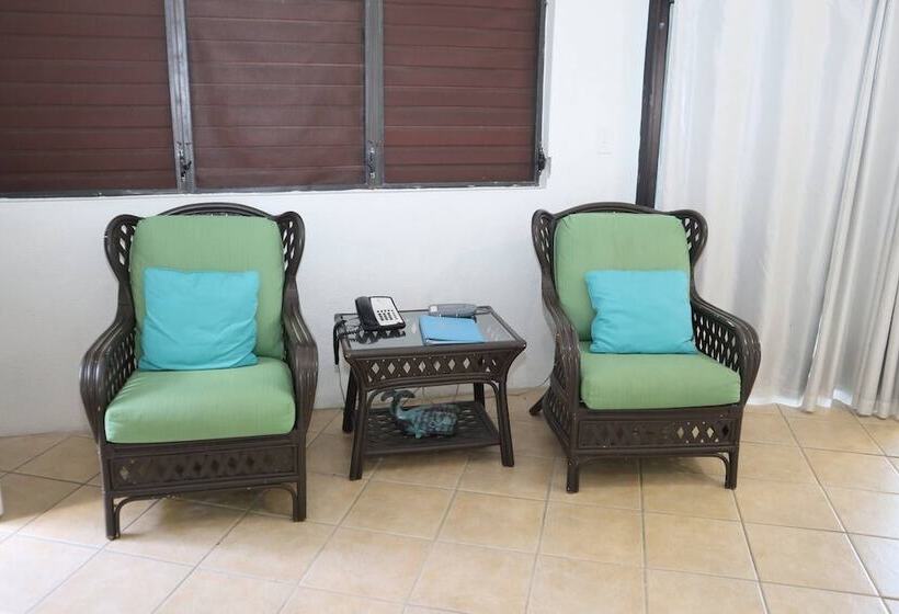 هتل Point Pleasant Resort