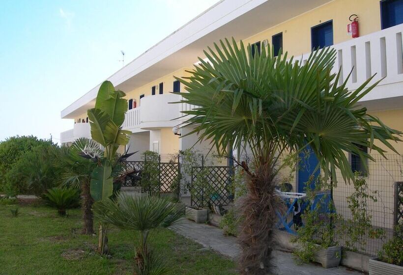 هتل Residence Oasi Salento
