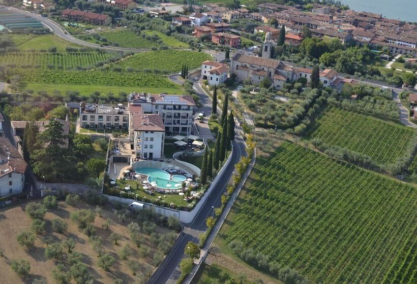 ホテル Resort Villa Luisa & Spa