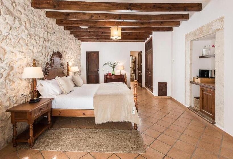 فندق ريفى Finca Can Beneit
