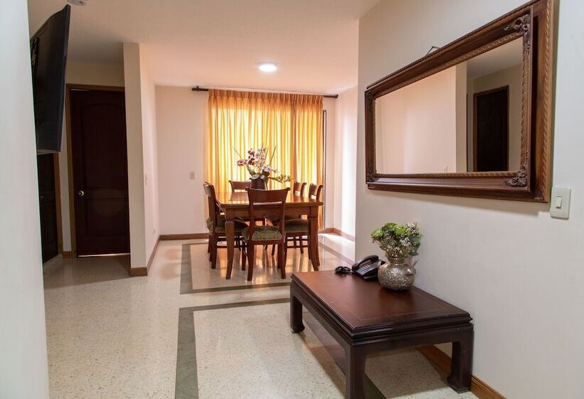 هتل San Pedro Del Fuerte