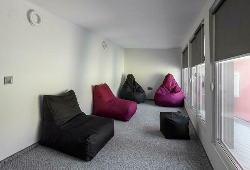 Apart Hotel Fusion
