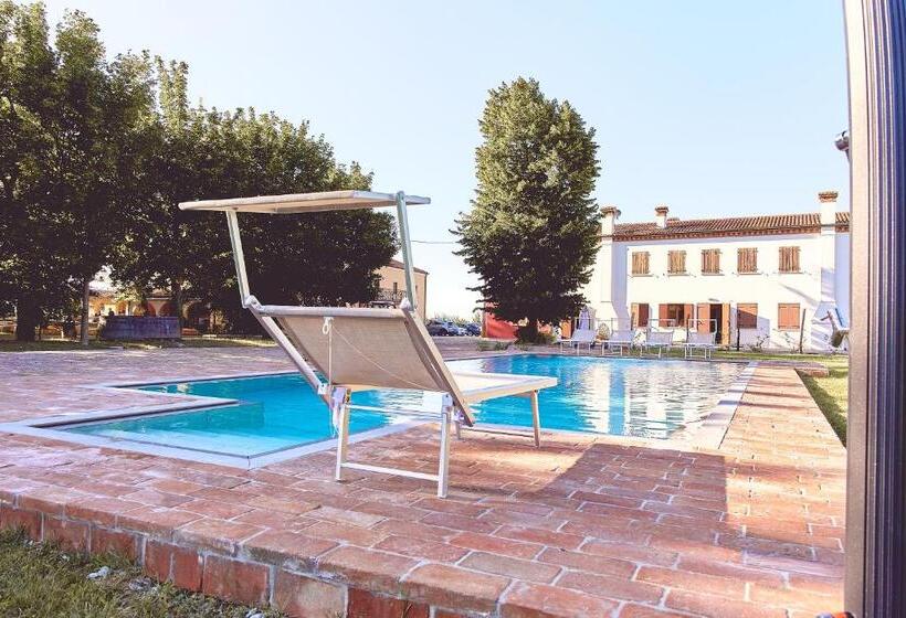 فندق Agriturismo La Foscarina