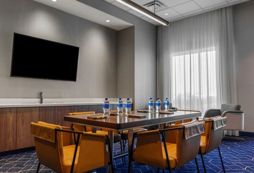 בית מלון כפרי Courtyard By Marriott Indianapolis Fishers
