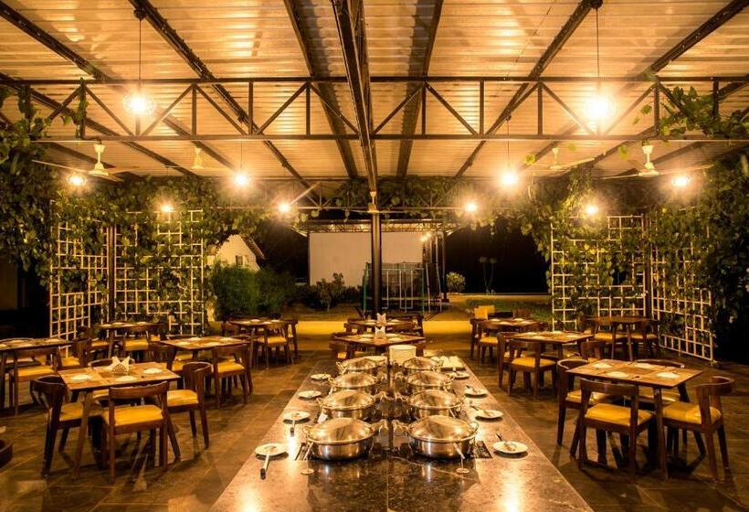 酒店 Dandeli Tiger Cottages