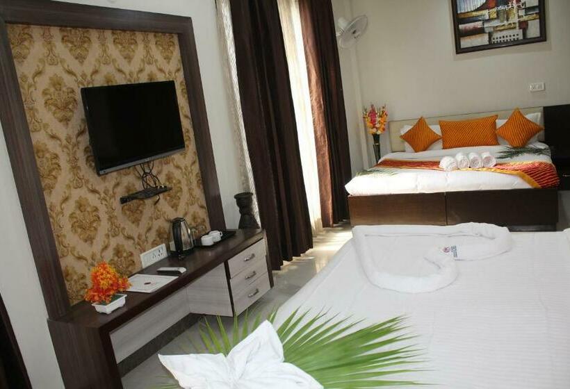 Hotel Infinity Rubystone Express