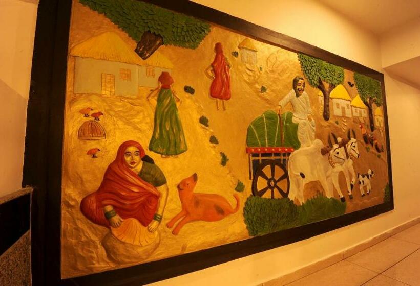 בית מלון כפרי Mc Suites Mysuru