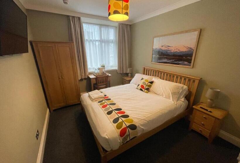 בית מלון כפרי Y Griffin