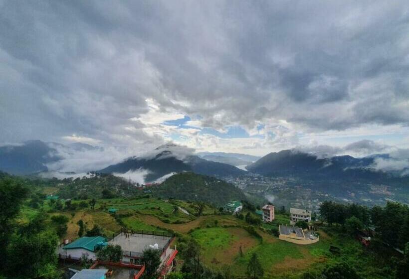 פנסיון Baakhli Guest House And Restaurant