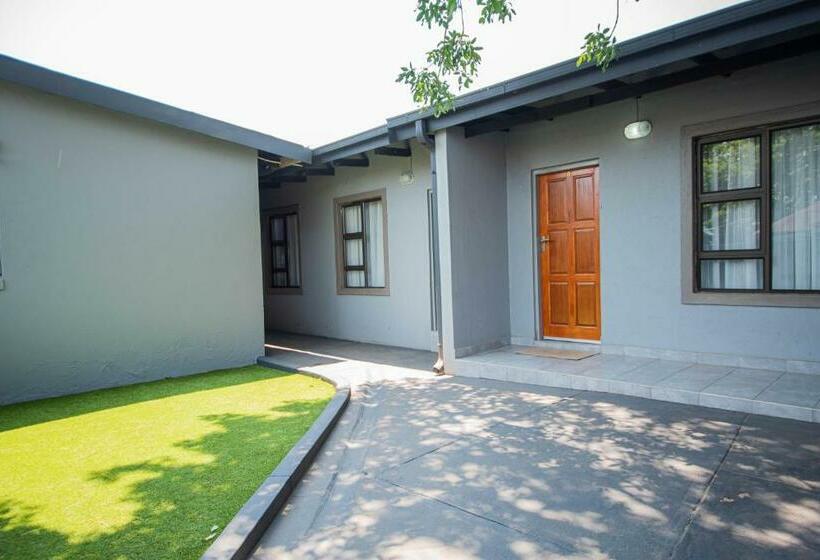بنسيون President Guest Lodge