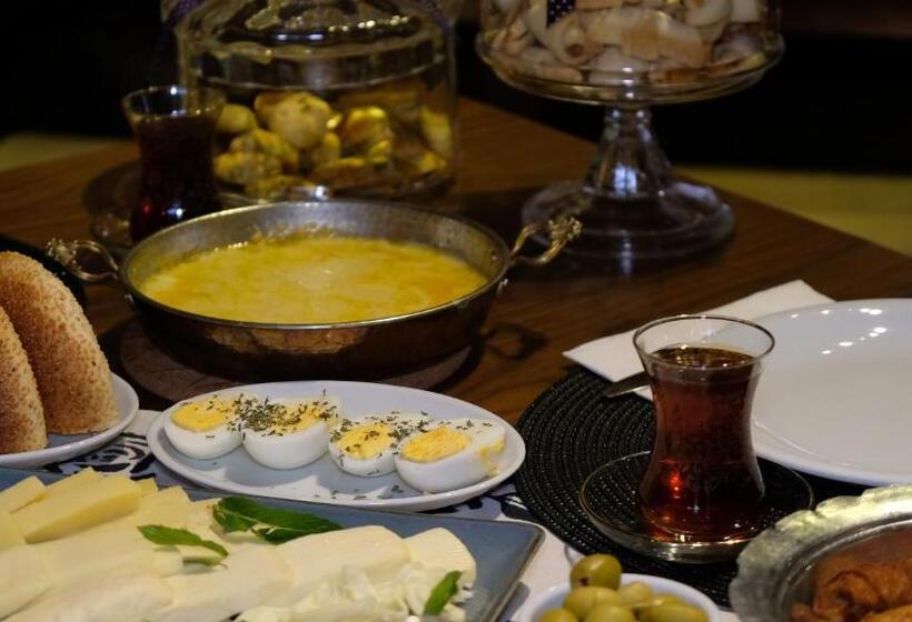 مبيت وإفطار Konak Bi̇ndalli