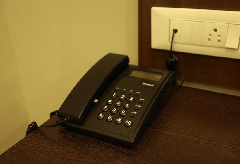 تختخواب و صبحانه Rr Holidays