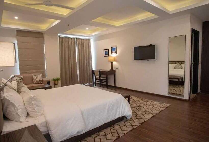 فندق Alaya