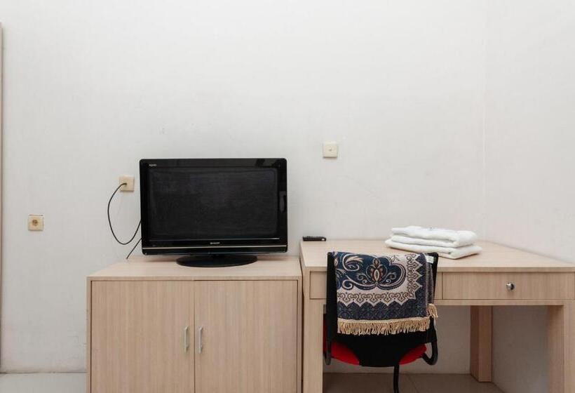 هتل Reddoorz Syariah Near Banda Aceh Convention Hall