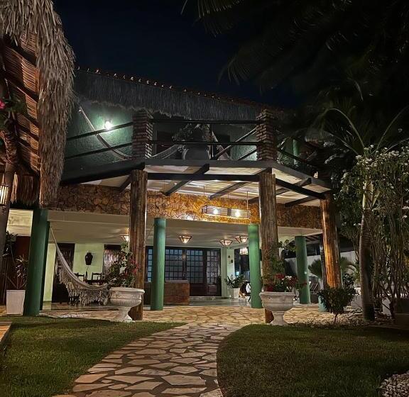 پانسیون Pousada Coconut Cumbuco