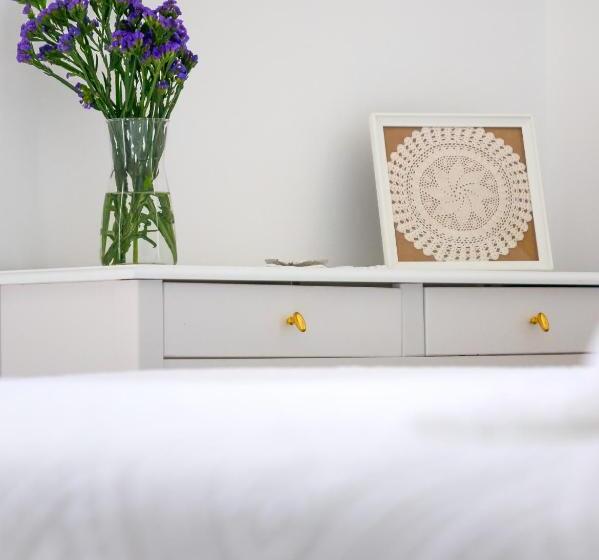 تختخواب و صبحانه Villa Aurelia Suites And Apartments