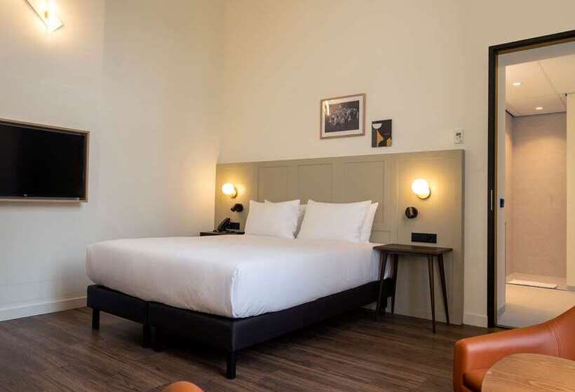 فندق Doubletree By Hilton Sittard