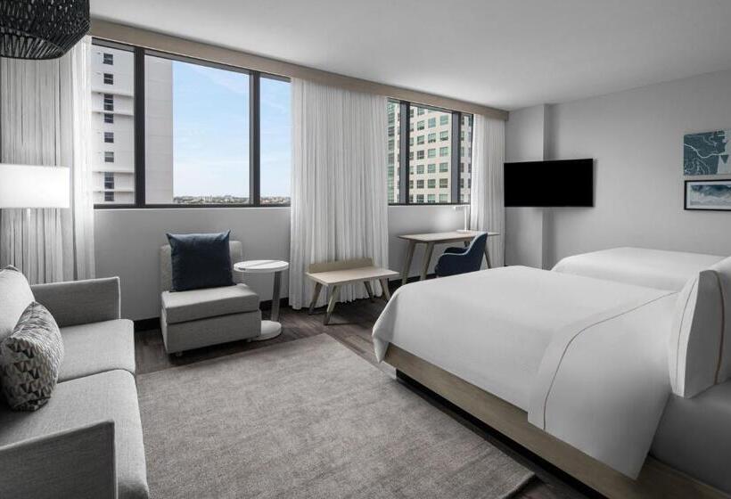 فندق Element Miami Brickell