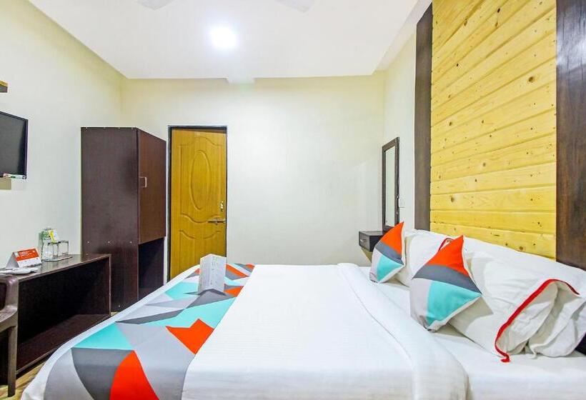 Hotel Fabexpress Golden Nest Deluxe With Pool, Calangute