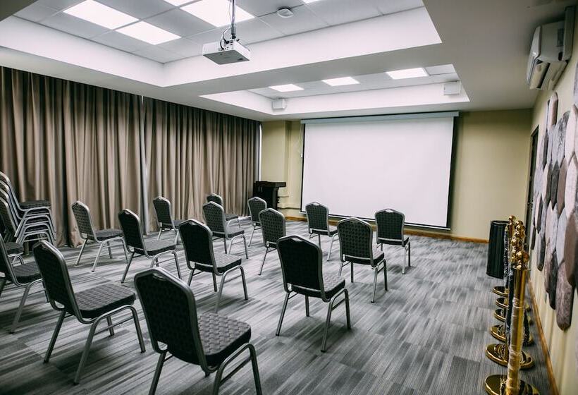 هتل Hw High Wellness