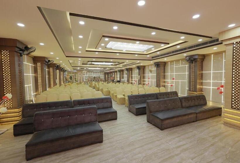 فندق The Bodhi Palace Resort