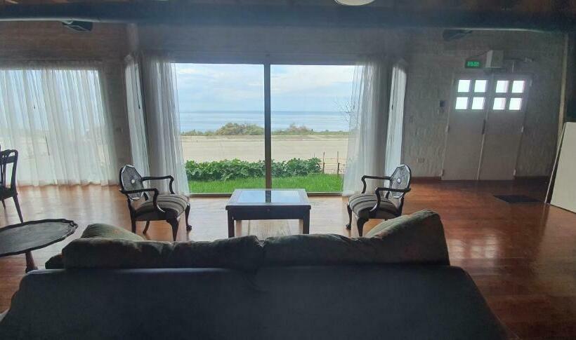 بنسيون La Veleta