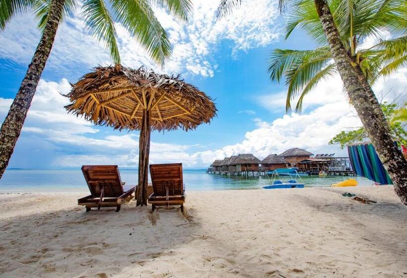 Azul Over The Water Resort