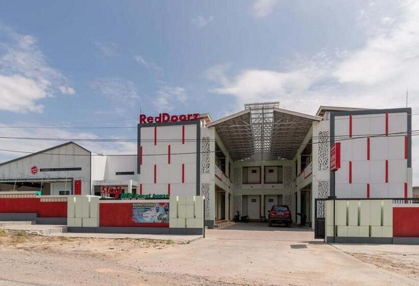 فندق Reddoorz Near Exit Tol Kotabaru Itera Lampung