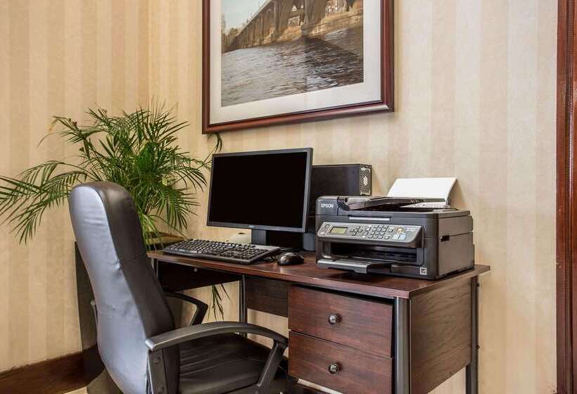 호텔 Comfort Inn & Suites Ft.jackson Maingate