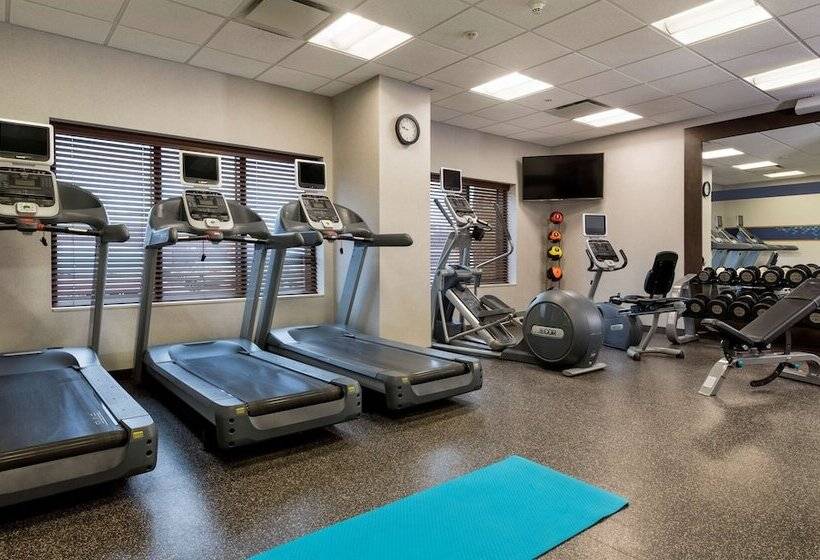 هتل Hampton Inn & Suites By Hilton Halifax   Dartmouth